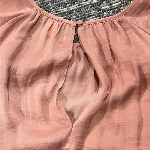 Old Navy | Lightweight Quarter Sleeve Peach Dress - Picture 13 of 16